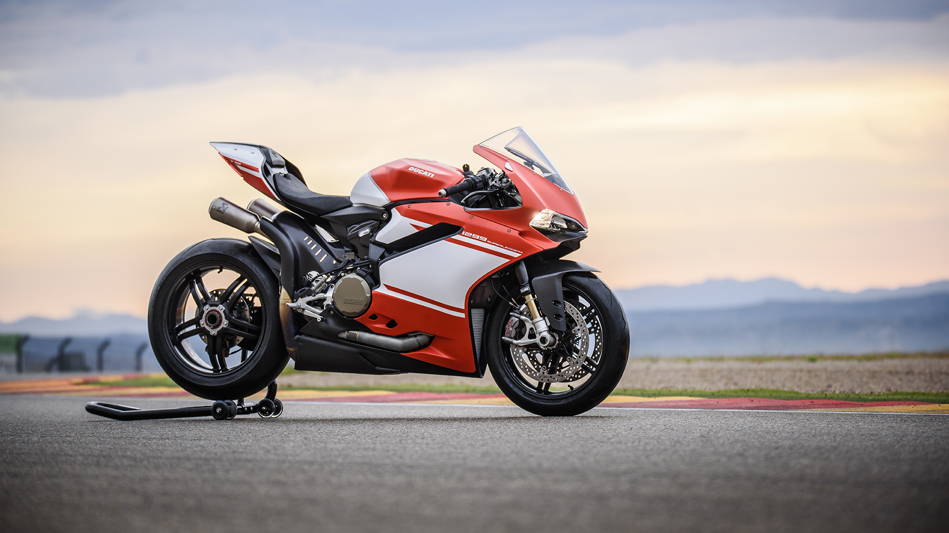 Ducati 1299 Panigale Superleggera first look AutoTrader